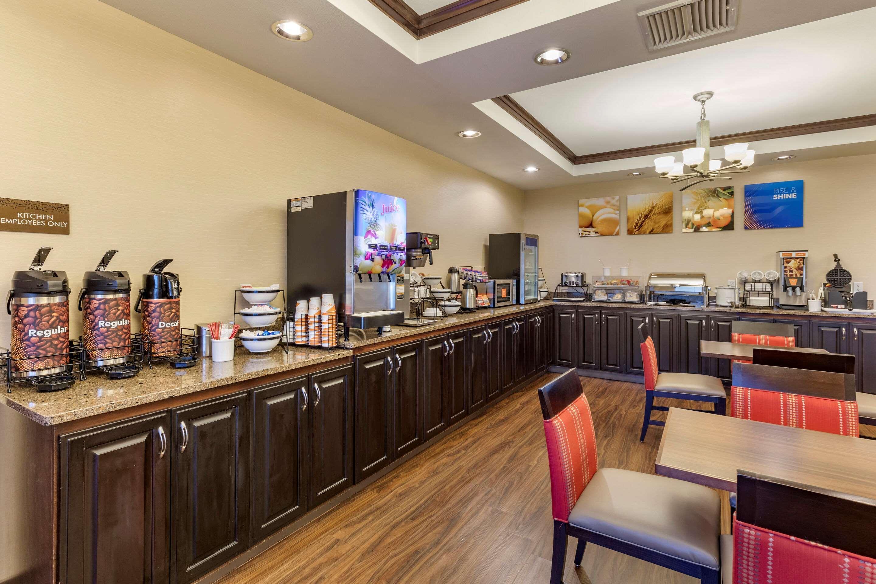 Comfort Inn & Suites Russellville I-40 Kültér fotó