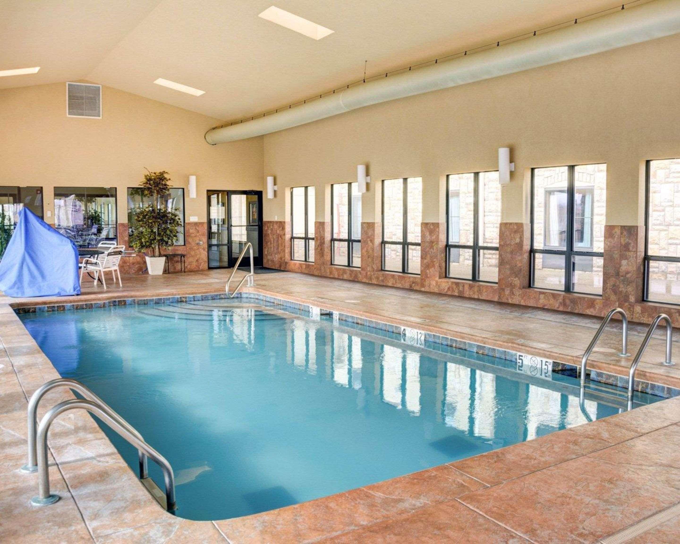 Comfort Inn & Suites Russellville I-40 Kültér fotó