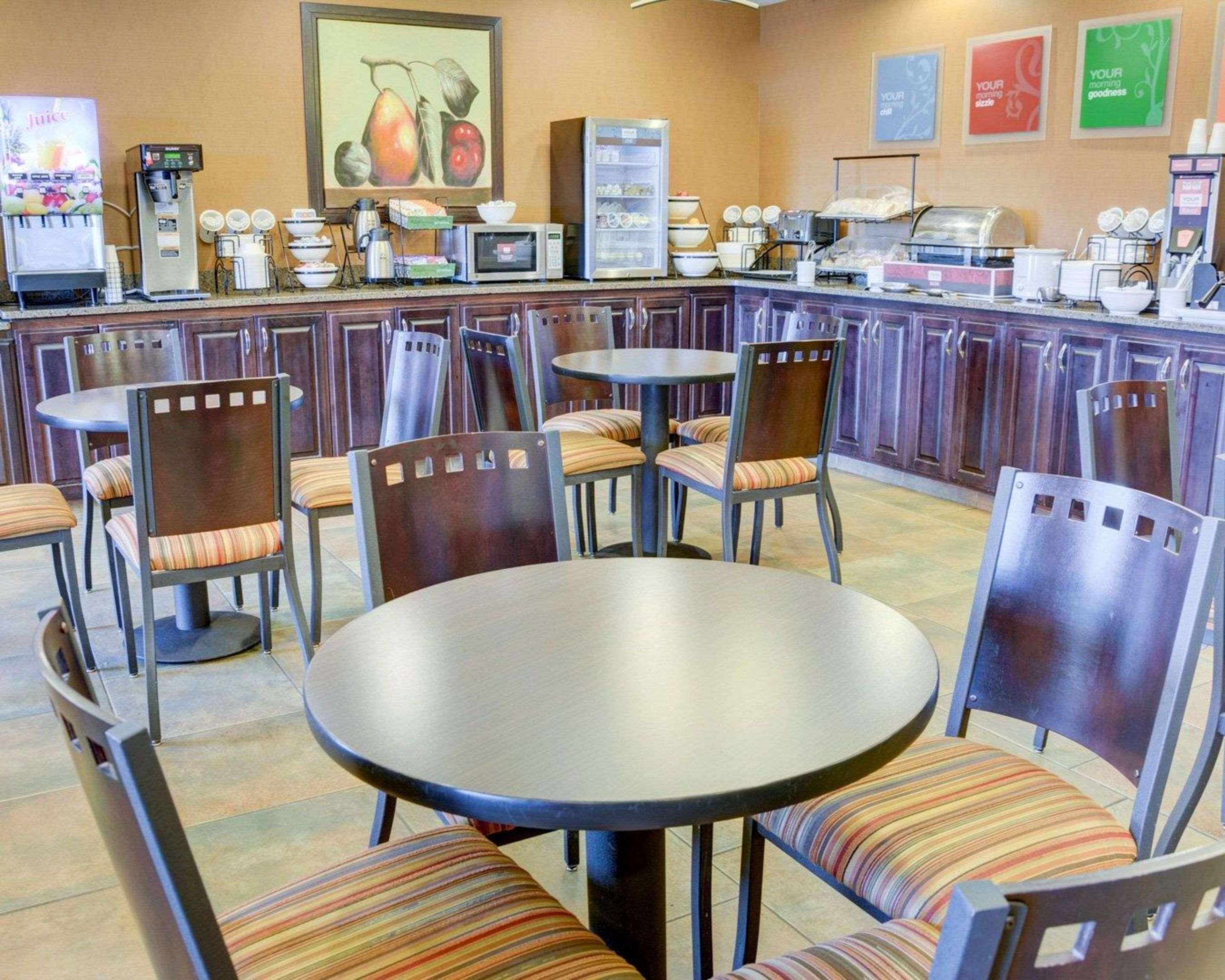 Comfort Inn & Suites Russellville I-40 Kültér fotó