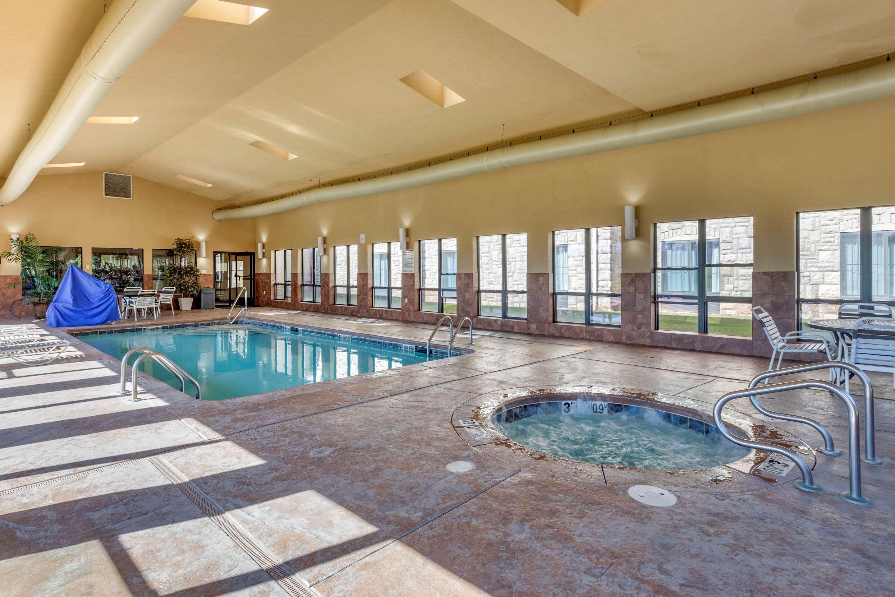 Comfort Inn & Suites Russellville I-40 Kültér fotó